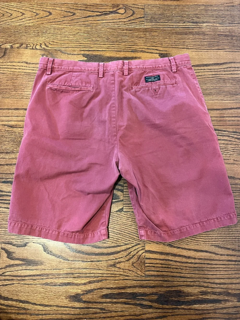 Banana Republic Men's Burgundy Casual Shorts size 34